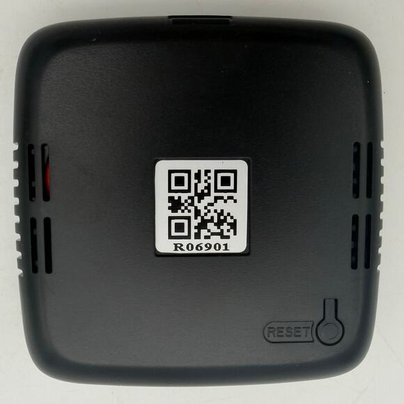 Waggle 4G Pet Temperature Monitor w/Mount | No WiFi | Alerts | Used - Picture 6 of 7